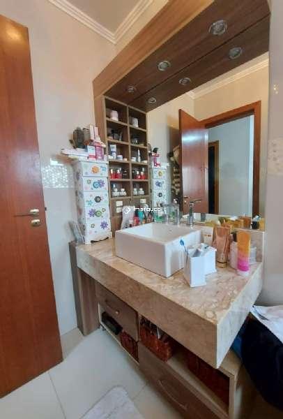 Casa 4 quartos  no bairro Três Vendas