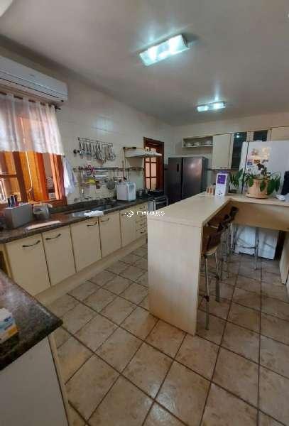 Casa 4 quartos  no bairro Três Vendas