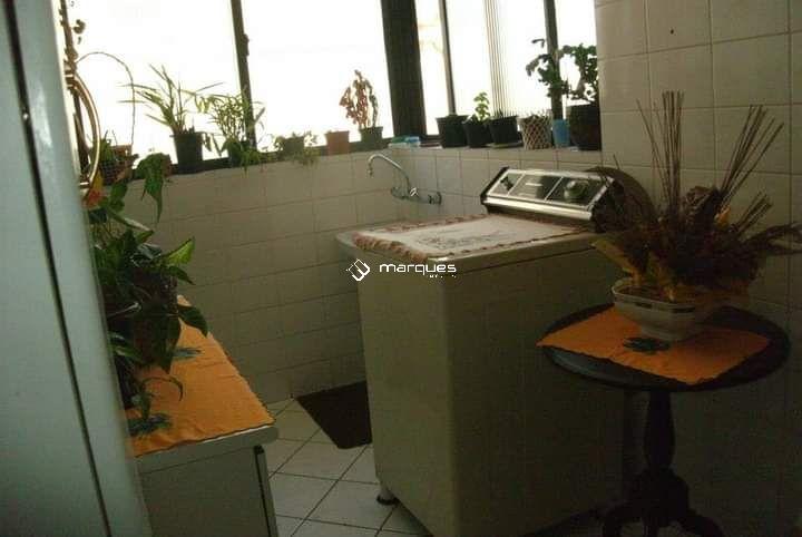 Apartamento 3 quartos  no bairro Centro