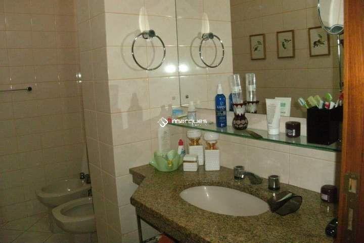 Apartamento 3 quartos  no bairro Centro