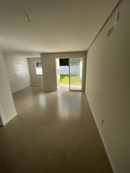 Casa 3 quartos  no bairro Laranjal