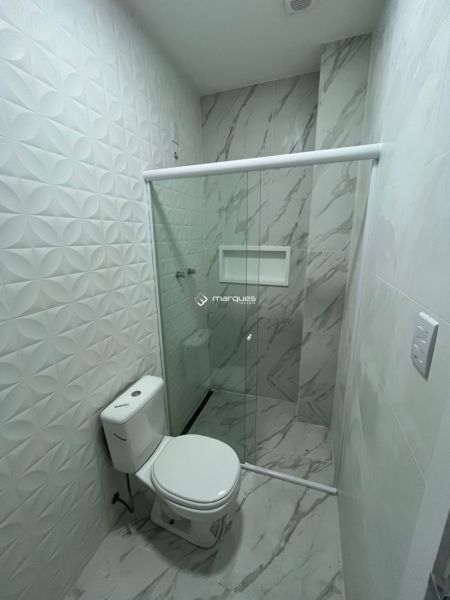 Casa 3 quartos  no bairro Laranjal