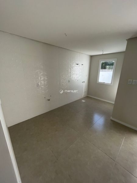 Casa 3 quartos  no bairro Laranjal