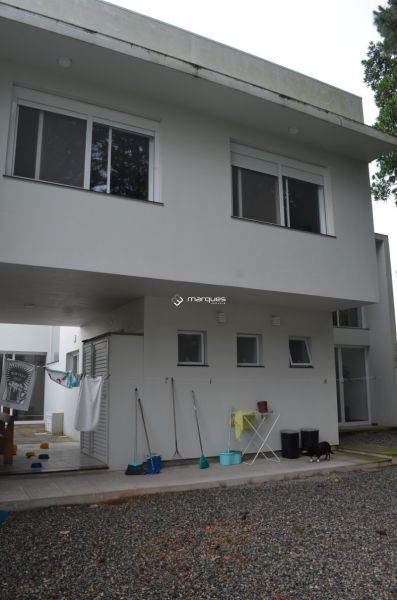 Casa 2 quartos  no bairro Laranjal