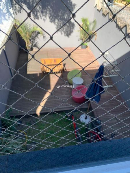 Sobrado 3 quartos  no bairro Laranjal