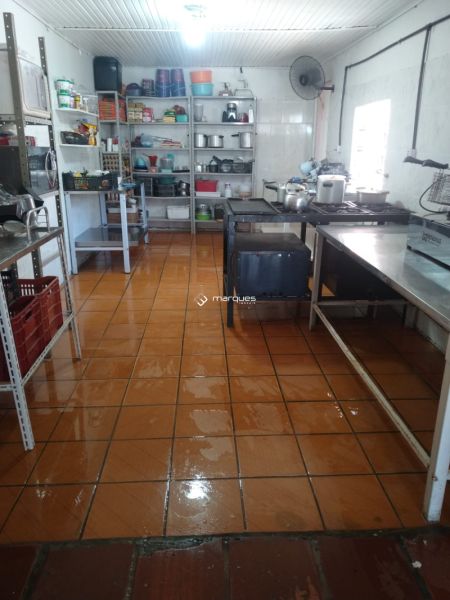 Casa 2 quartos  no bairro Fragata