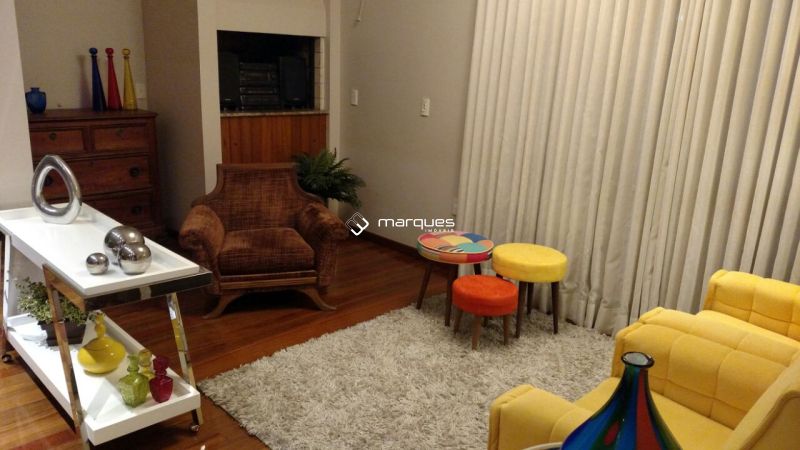 Cobertura 3 quartos  no bairro Centro