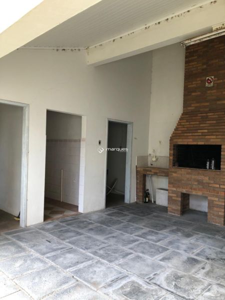 Casa 2 quartos  no bairro Laranjal