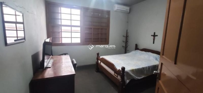 Casa 3 quartos  no bairro Fragata
