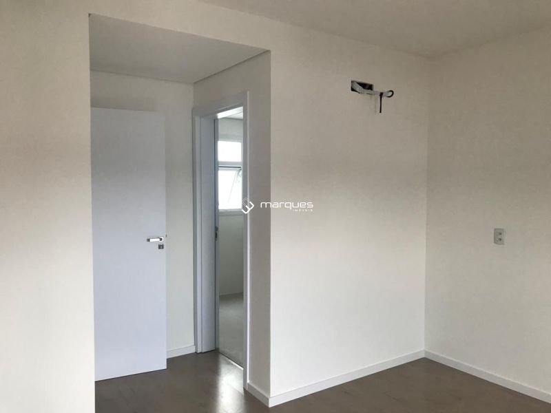 Apartamento 3 quartos  no bairro Centro