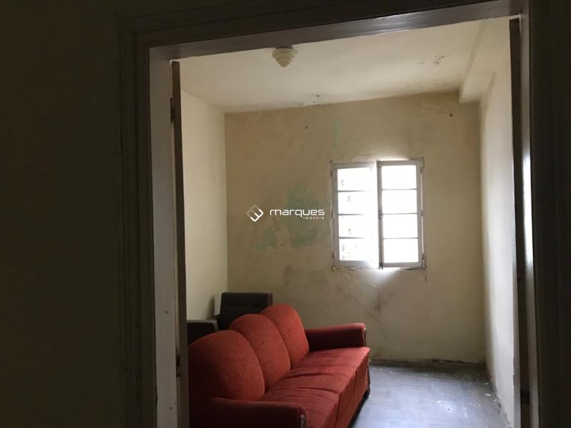Sobrado 7 quartos  no bairro Centro