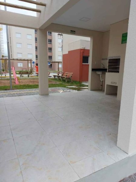 Apartamento 2 quartos  no bairro Simões Lopes