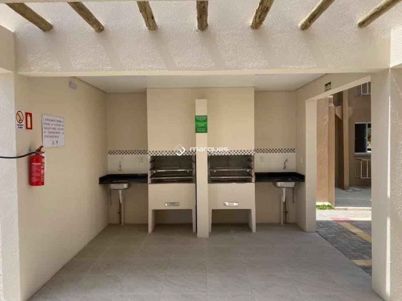 Apartamento 2 quartos  no bairro Simões Lopes