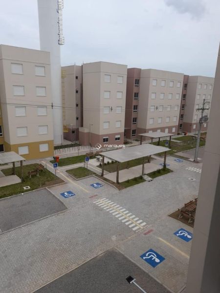 Apartamento 2 quartos  no bairro Simões Lopes