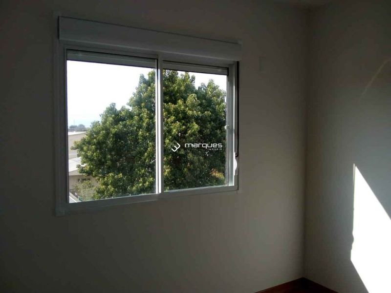 Apartamento 2 quartos  no bairro Simões Lopes