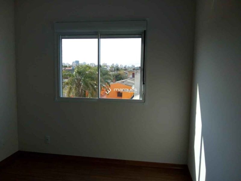 Apartamento 2 quartos  no bairro Simões Lopes