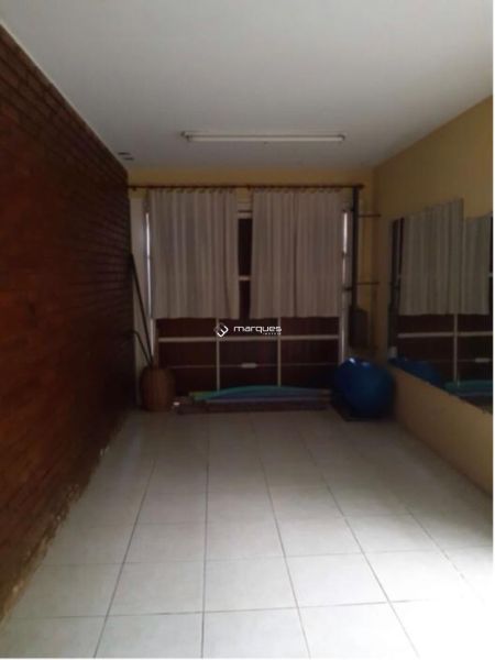 Casa 3 quartos  no bairro Centro