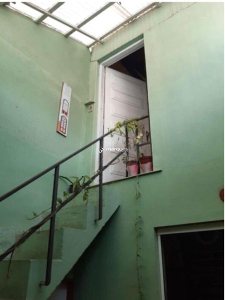 Casa 3 quartos  no bairro Centro