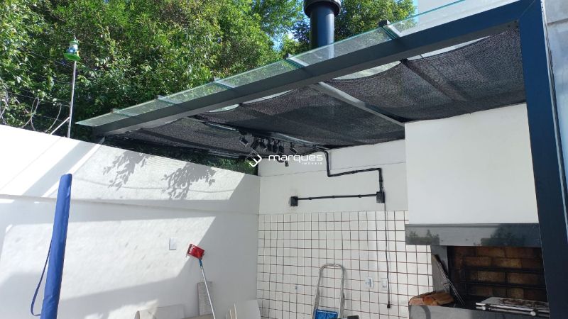 Sobrado 3 quartos  no bairro Laranjal