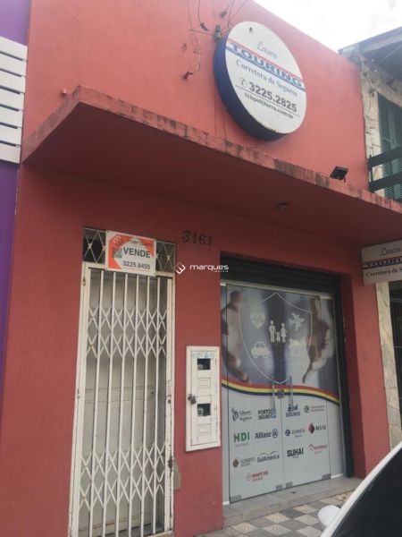 Casa 2 quartos  no bairro Centro