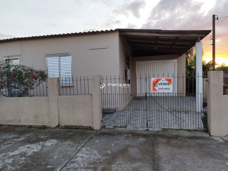 Casa 2 quartos  no bairro Fragata