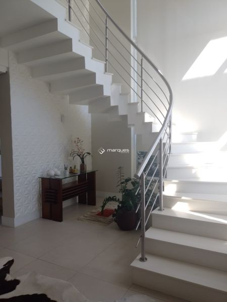 Casa 3 quartos  no bairro São Gonçalo