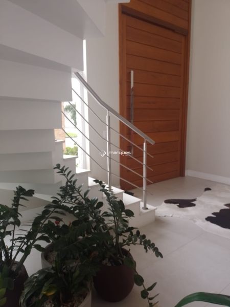 Casa 3 quartos  no bairro São Gonçalo