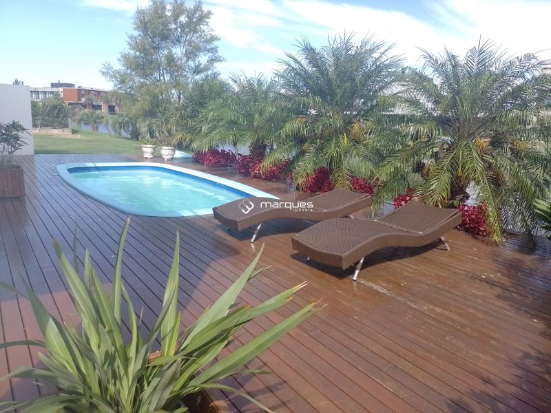 Casa 3 quartos  no bairro São Gonçalo