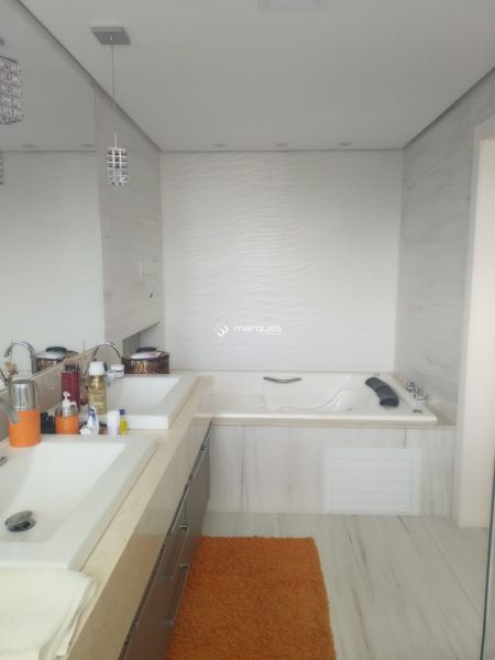 Casa 3 quartos  no bairro São Gonçalo