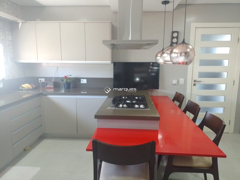 Casa 3 quartos  no bairro São Gonçalo
