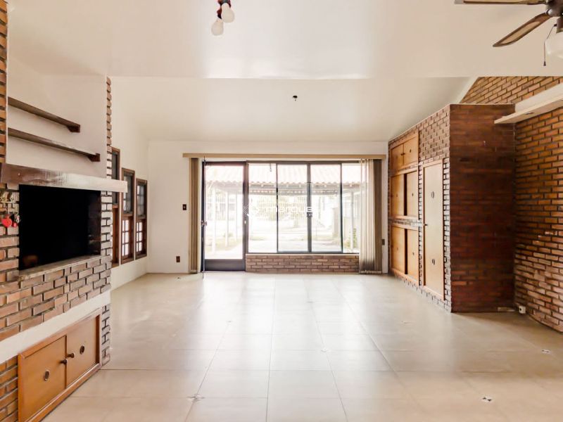 Casa 3 quartos  no bairro Balneário Santo Antônio