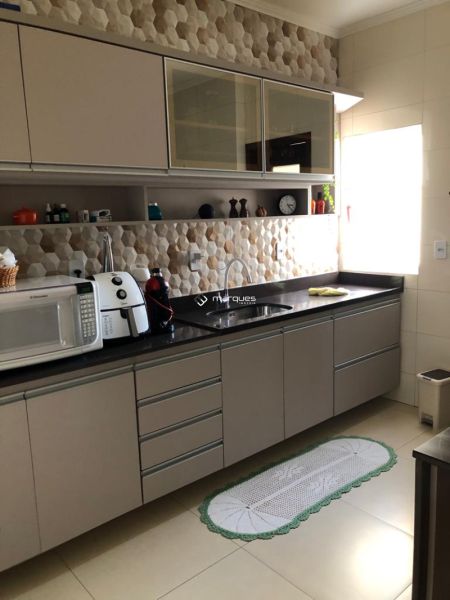 Apartamento 3 quartos  no bairro Três Vendas