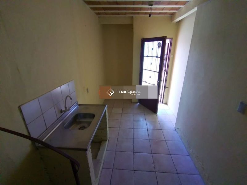 Sobrado 3 quartos  no bairro Centro