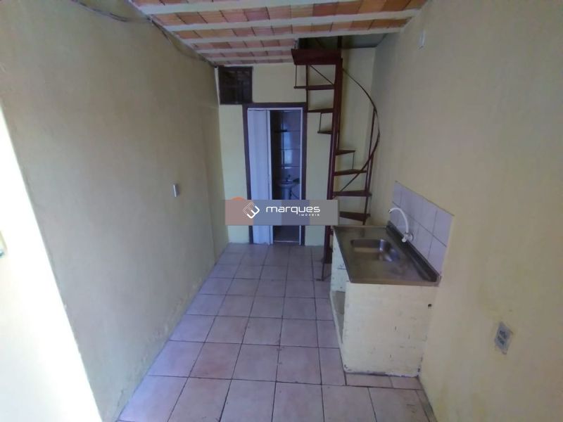 Sobrado 3 quartos  no bairro Centro