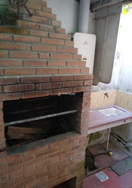 Casa 2 quartos  no bairro Fragata