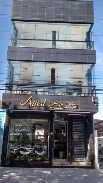 Prédio Comercial no bairro Areal