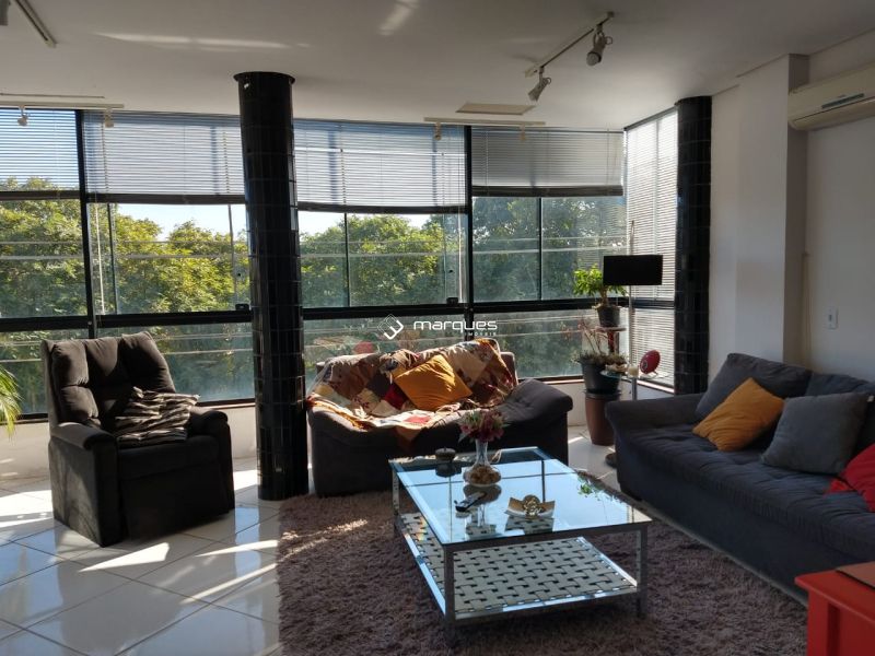 Prédio Comercial no bairro Areal