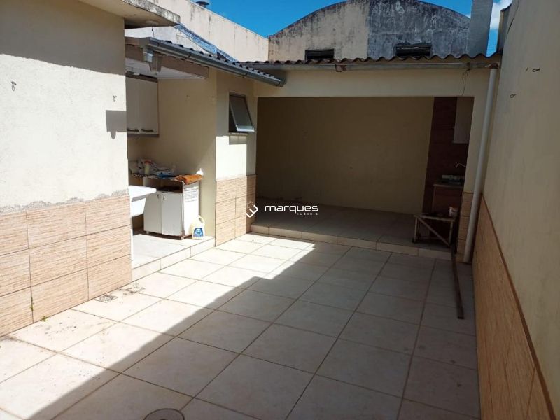 Casa 2 quartos  no bairro Centro