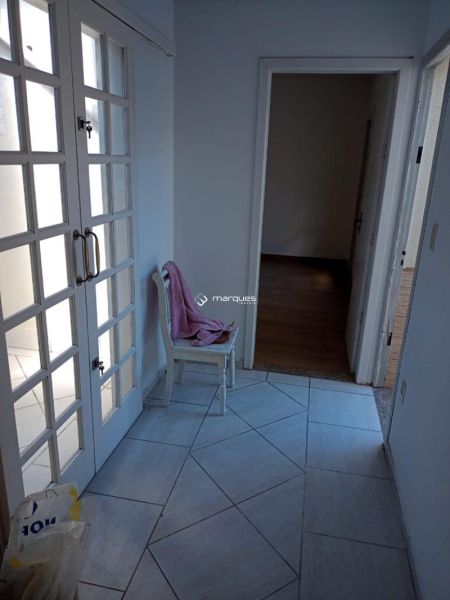 Casa 2 quartos  no bairro Centro