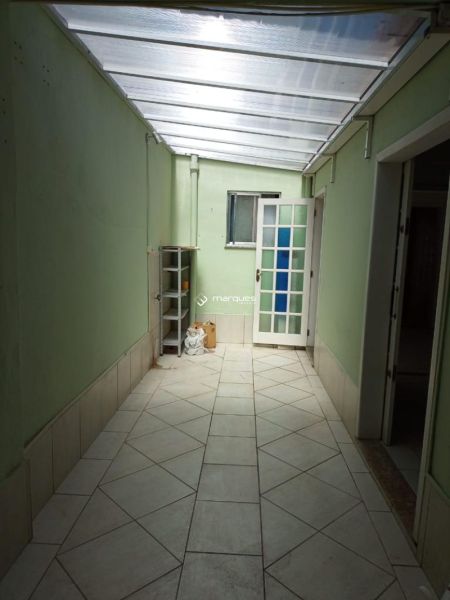 Casa 2 quartos  no bairro Centro