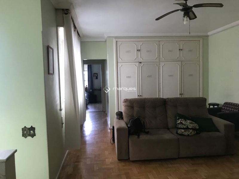 Casa 3 quartos  no bairro Centro