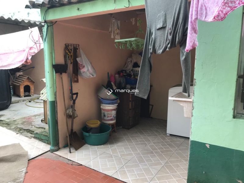 Casa 3 quartos  no bairro Centro