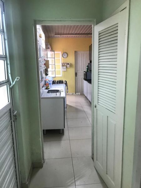 Casa 3 quartos  no bairro Centro