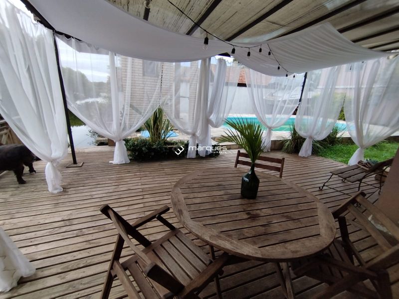 Casa 3 quartos  no bairro Marina Ilha Verde