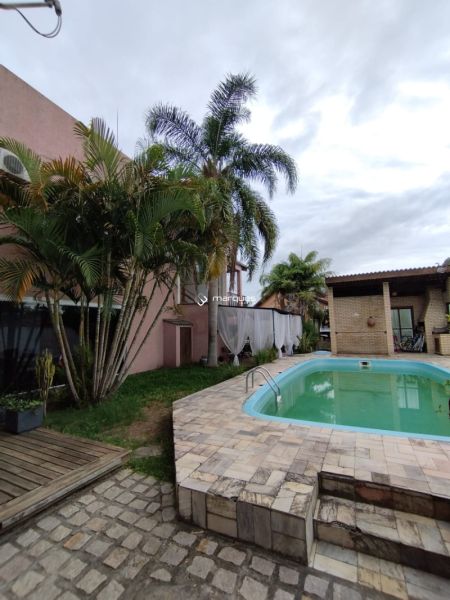 Casa 3 quartos  no bairro Marina Ilha Verde