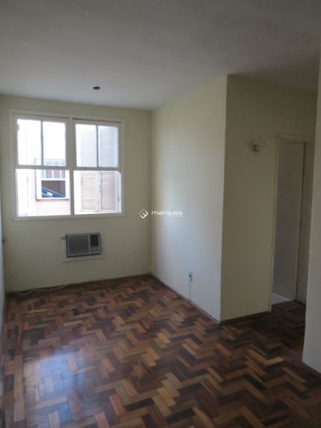 Apartamento 2 quartos  no bairro Centro