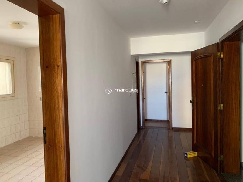 Apartamento 3 quartos  no bairro Centro
