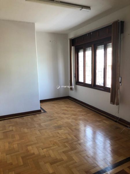 Casa 4 quartos  no bairro Centro