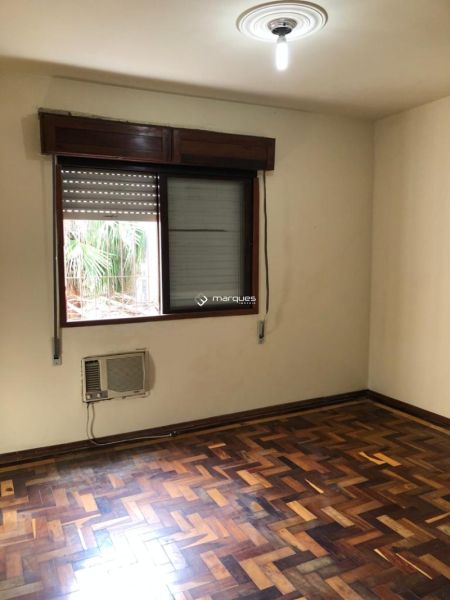 Casa 4 quartos  no bairro Centro