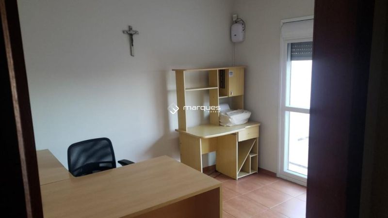 Casa 4 quartos  no bairro Três Vendas